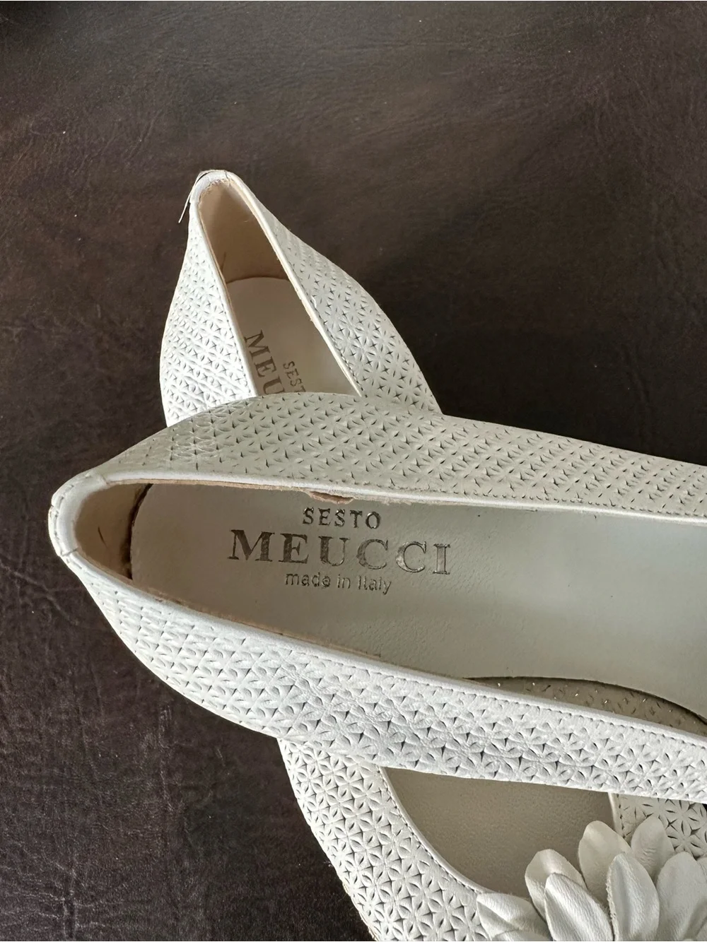 Sesto Meucci White Floral Appliqué Ballet Slight Wedge